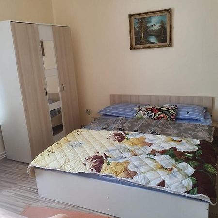 Hotel Relax Haus Hunedoara Exterior foto