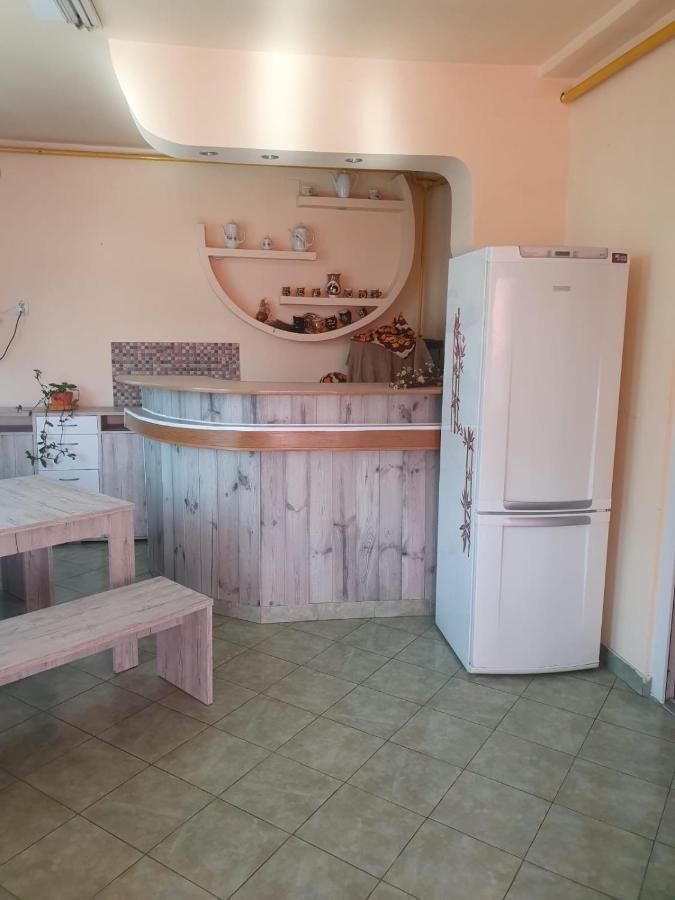 Hotel Relax Haus Hunedoara Exterior foto