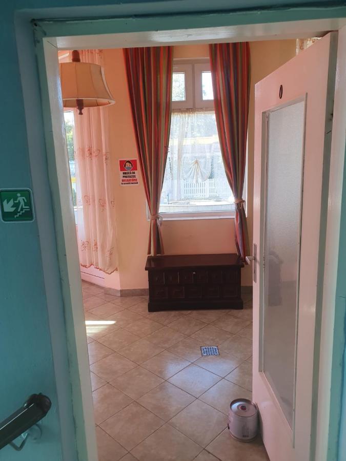 Hotel Relax Haus Hunedoara Exterior foto